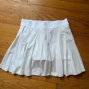 Aritzia tennis skort